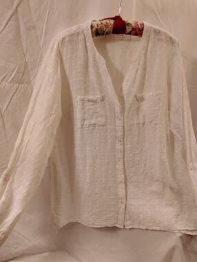 Garnet Hill White Sheer Grid Square Button Down Size XL Summer Minimal Blouse